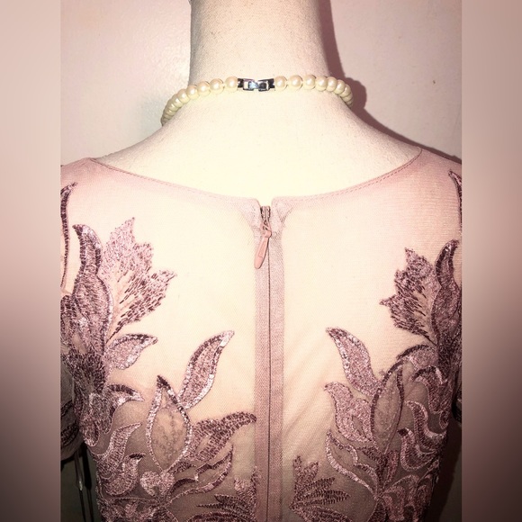 Robe Sisley Couleur Rose Poudré - Taille S - Neuve Avec étiquettes (NWT)